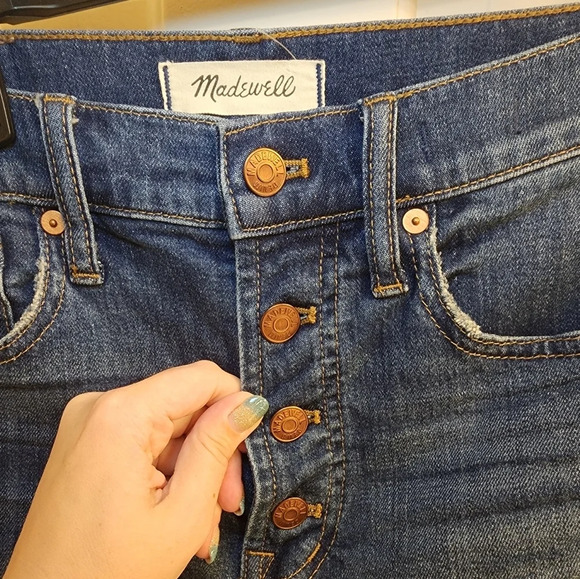 Madewell Perfect Vintage Jeans Size 26 Cropped Frayed Hem Comfort Stretch Denim - Picture 2 of 6